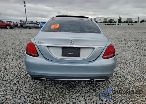 2018 Mercedes-Benz C 300 из США, поврежденный, VIN WDDWF4JB4JR398140